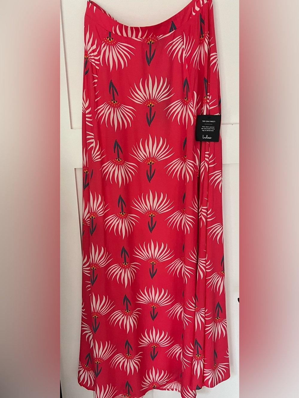 NWT Lulus Trancoso Coral Floral Maxi Skirt Size Large Resort Vacation A-Line